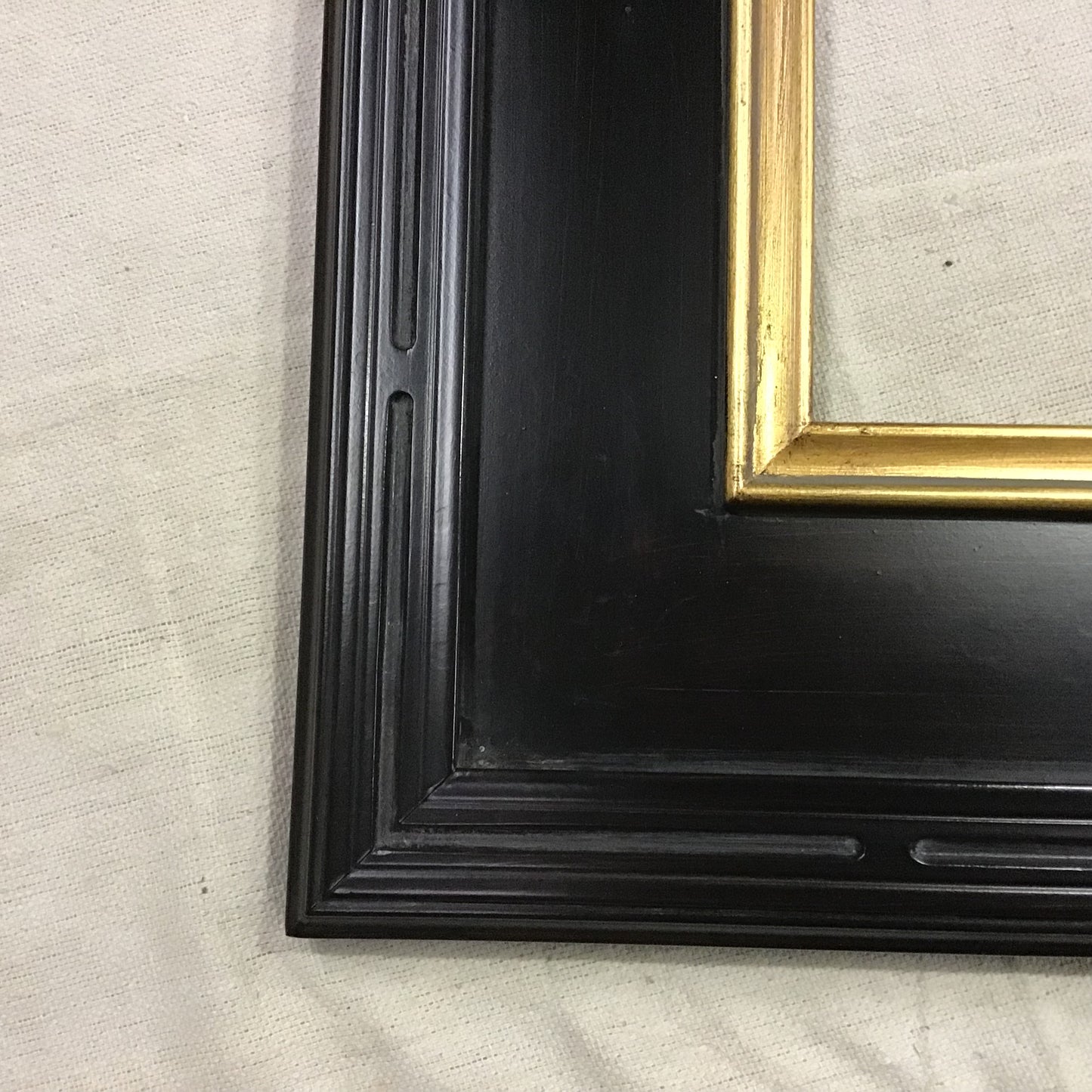 1030-84G NL
